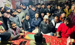 рдХрд╛рдирдкреБрд░ : рдХрд╛рдВрдЪ рд╕реЗ рд░реЗрддрд╛ рдерд╛ рдЧрд▓рд╛, рд╣рд╛рдИрд╡реЗ рдЬрд╛рдо рдХрд░рдиреЗ рдХрд╛ рдкреНрд░рдпрд╛рд╕, BJP рдиреЗрддрд╛ рдХреЛ рд╣рд┐рд░рд╛рд╕рдд рдореЗрдВ рд▓рд┐рдпрд╛, рджреЛ рд╕рд┐рдкрд╛рд╣реА рдирд┐рд▓рдВрдмрд┐рдд рдХрд╛рдирдкреБрд░ : рдХрд╛рдВрдЪ рд╕реЗ рд░реЗрддрд╛ рдерд╛ рдЧрд▓рд╛, рд╣рд╛рдИрд╡реЗ рдЬрд╛рдо рдХрд░рдиреЗ рдХрд╛ рдкреНрд░рдпрд╛рд╕, BJP рдиреЗрддрд╛ рдХреЛ рд╣рд┐рд░рд╛рд╕рдд рдореЗрдВ рд▓рд┐рдпрд╛, рджреЛ рд╕рд┐рдкрд╛рд╣реА рдирд┐рд▓рдВрдмрд┐рдд