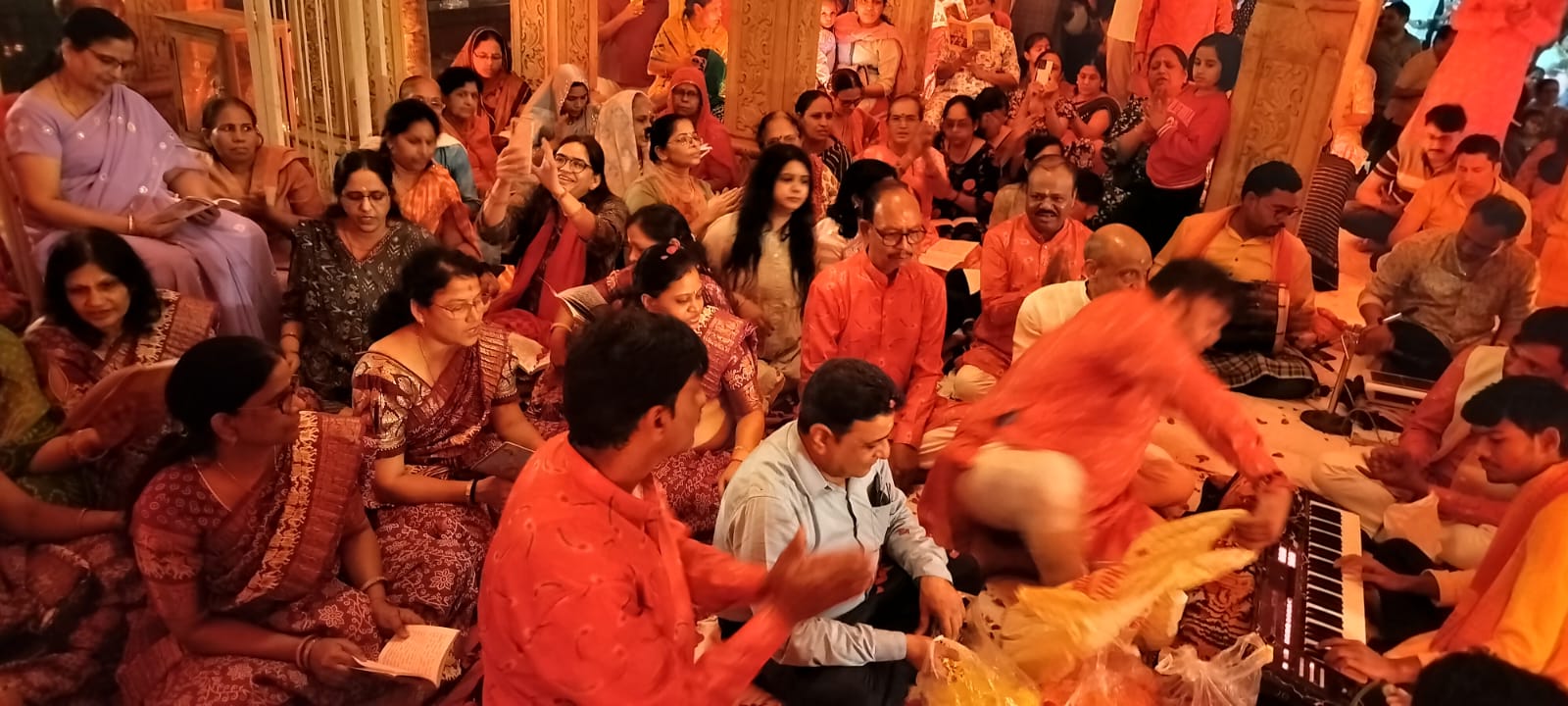 मुंबई के युवाओं में नई ऊर्जा, लोढ़ा हमारा के संस्कारों की झलक मुंबई के युवाओं में नई ऊर्जा, लोढ़ा हमारा के संस्कारों की झलक