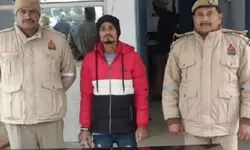 рдХреЛрд░реНрдЯ рдореЗрдВ рд╕рд░реЗрдВрдбрд░ рдХрд░рдиреЗ рд╕реЗ рдкрд╣рд▓реЗ рд╕рдВрднрд▓ рд╣рд┐рдВрд╕рд╛ рдХрд╛ рдПрдХ рдФрд░ рдЖрд░реЛрдкрд┐рдд рдЧрд┐рд░рдлреНрддрд╛рд░, рддрдордВрдЪрд╛ рднреА рдмрд░рд╛рдордж рдХреЛрд░реНрдЯ рдореЗрдВ рд╕рд░реЗрдВрдбрд░ рдХрд░рдиреЗ рд╕реЗ рдкрд╣рд▓реЗ рд╕рдВрднрд▓ рд╣рд┐рдВрд╕рд╛ рдХрд╛ рдПрдХ рдФрд░ рдЖрд░реЛрдкрд┐рдд рдЧрд┐рд░рдлреНрддрд╛рд░, рддрдордВрдЪрд╛ рднреА рдмрд░рд╛рдордж