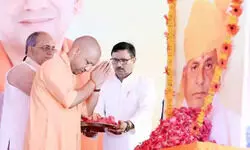 CM योगी ने पूर्व मुख्यमंत्री कल्याण सिंह की जयंती पर दी श्रद्धांजलि