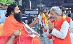 संस्कारयुक्त शिक्षा की क्रान्ति लाना चाहती है पतंजलि-डॉ.नवीन योगी संस्कारयुक्त शिक्षा की क्रान्ति लाना चाहती है पतंजलि-डॉ.नवीन योगी