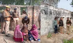 बस्ती: बंद पड़े स्कूल में जला हुआ मिला प्रबंधक का शव! गावों वालों के उड़े होश बस्ती: बंद पड़े स्कूल में जला हुआ मिला प्रबंधक का शव! गावों वालों के उड़े होश