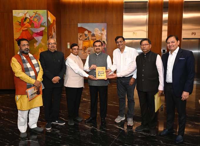 महाकुंभ में गीता प्रेस के साथ सनातन साहित्य सेवा करेगा अदाणी ग्रुप, 1 करोड़ श्रद्धालुओं को बांटेगा आरती संग्रह महाकुंभ में गीता प्रेस के साथ सनातन साहित्य सेवा करेगा अदाणी ग्रुप, 1 करोड़ श्रद्धालुओं को बांटेगा आरती संग्रह