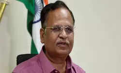 दिल्ली विधानसभा चुनाव से पहले पूर्व मंत्री सत्येन्द्र जैन की मुश्किलें बढ़ीं, CBI को मिली मुकदमा चलाने की मंजूरी दिल्ली विधानसभा चुनाव से पहले पूर्व मंत्री सत्येन्द्र जैन की मुश्किलें बढ़ीं, CBI को मिली मुकदमा चलाने की मंजूरी