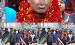 अनोखी आस्था: चंदौली के भक्त की अद्भुत यात्रा,पूरे रास्ते सपाटा मारते हुए विमल पहुंचेंगे प्रयागराज महाकुंभ, काली मंदिर से की यात्रा आरंभ... अनोखी आस्था: चंदौली के भक्त की अद्भुत यात्रा,पूरे रास्ते सपाटा मारते हुए विमल पहुंचेंगे प्रयागराज महाकुंभ, काली मंदिर से की यात्रा आरंभ...