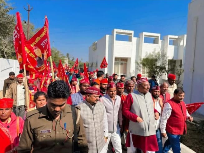 संवैधानिक अधिकार यात्रा का जगह जगह हुआ स्वागत संवैधानिक अधिकार यात्रा का जगह जगह हुआ स्वागत