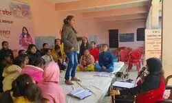 рдорд╣рд╛рдХреБрдВрдн рдкреНрд░рдпрд╛рдЧрд░рд╛рдЬ рдореЗрдВ рд▓рдЦрдирдК рдХреЗ рдХрд▓рд╛рдХрд╛рд░ рд╕рд┐рдЦрд╛ рд░рд╣реЗ рдХрд▓рд╛ рдХреА рдмрд╛рд░рд┐рдХрд┐рдпрд╛рдВ рдорд╣рд╛рдХреБрдВрдн рдкреНрд░рдпрд╛рдЧрд░рд╛рдЬ рдореЗрдВ рд▓рдЦрдирдК рдХреЗ рдХрд▓рд╛рдХрд╛рд░ рд╕рд┐рдЦрд╛ рд░рд╣реЗ рдХрд▓рд╛ рдХреА рдмрд╛рд░рд┐рдХрд┐рдпрд╛рдВ