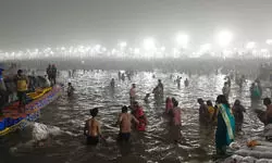 महाकुंभ के दूसरे अमृत स्नान के दिन है अमावस्या तिथि, डुबकी लगाने के साथ ही करें ये 3 काम महाकुंभ के दूसरे अमृत स्नान के दिन है अमावस्या तिथि, डुबकी लगाने के साथ ही करें ये 3 काम