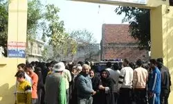 संभल - थाना नखासा क्षेत्र की चौकी रायसत्ती में हिरासत में मजदूर की तबीयत बिगड़ने से मौत , परिवार ने पुलिस पर लगाया आरोप संभल - थाना नखासा क्षेत्र की चौकी रायसत्ती में हिरासत में मजदूर की तबीयत बिगड़ने से मौत , परिवार ने पुलिस पर लगाया आरोप