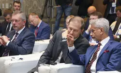 рдЯреНрд░рдВрдк рдХреЗ рд╢рдкрде рдЧреНрд░рд╣рдг рдореЗрдВ рдЬрдпрд╢рдВрдХрд░ рдХреЛ рдкрд╣рд▓реА рд▓рд╛рдЗрди рдореЗрдВ рдорд┐рд▓реА рдереА рдЬрдЧрд╣, рдЬрд╛рдиреЗрдВ рд╡рд┐рджреЗрд╢ рдордВрддреНрд░реА рдиреЗ рдЗрд╕ рдкрд░ рджреА рдХреНрдпрд╛ рдкреНрд░рддрд┐рдХреНрд░рд┐рдпрд╛ рдЯреНрд░рдВрдк рдХреЗ рд╢рдкрде рдЧреНрд░рд╣рдг рдореЗрдВ рдЬрдпрд╢рдВрдХрд░ рдХреЛ рдкрд╣рд▓реА рд▓рд╛рдЗрди рдореЗрдВ рдорд┐рд▓реА рдереА рдЬрдЧрд╣, рдЬрд╛рдиреЗрдВ рд╡рд┐рджреЗрд╢ рдордВрддреНрд░реА рдиреЗ рдЗрд╕ рдкрд░ рджреА рдХреНрдпрд╛ рдкреНрд░рддрд┐рдХреНрд░рд┐рдпрд╛