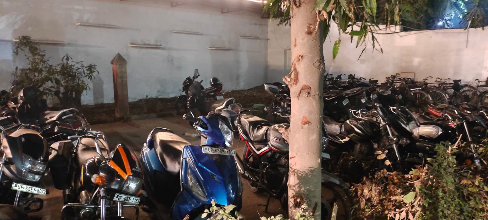 उच्च न्यायालय में मामला विचाराधीन होने के बावजूद होटल क्लार्क्स पर की गई कार्रवाई उच्च न्यायालय में मामला विचाराधीन होने के बावजूद होटल क्लार्क्स पर की गई कार्रवाई