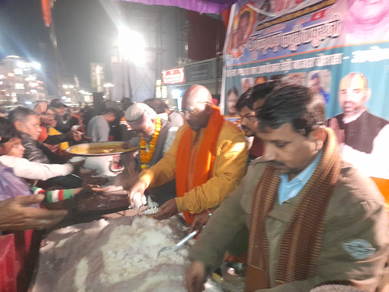 भारत रत्न बिहार जननायक कर्पूरी ठाकुर जी विशाल भंडारा का आयोजन भारत रत्न बिहार जननायक कर्पूरी ठाकुर जी विशाल भंडारा का आयोजन