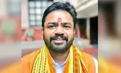 рдЕрдЬрдореЗрд░ рджрд░рдЧрд╛рд╣ рдореЗрдВ рдордВрджрд┐рд░ рдХрд╛ рджрд╛рд╡рд╛ рдХрд░рдиреЗ рд╡рд╛рд▓реЗ рд╣рд┐рдВрджреВ рд╕реЗрдирд╛ рдХреЗ рд░рд╛рд╖реНрдЯреНрд░реАрдп рдЕрдзреНрдпрдХреНрд╖ рдкрд░ рд╣реБрдЖ рдЬрд╛рдирд▓реЗрд╡рд╛ рд╣рдорд▓рд╛, рдмрд╛рдЗрдХ рд╕рд╡рд╛рд░ рджреЛ рдмрджрдорд╛рд╢реЛрдВ рдиреЗ рдЪрд▓рд╛рдИ рдЧреЛрд▓реА рдЕрдЬрдореЗрд░ рджрд░рдЧрд╛рд╣ рдореЗрдВ рдордВрджрд┐рд░ рдХрд╛ рджрд╛рд╡рд╛ рдХрд░рдиреЗ рд╡рд╛рд▓реЗ рд╣рд┐рдВрджреВ рд╕реЗрдирд╛ рдХреЗ рд░рд╛рд╖реНрдЯреНрд░реАрдп рдЕрдзреНрдпрдХреНрд╖ рдкрд░ рд╣реБрдЖ рдЬрд╛рдирд▓реЗрд╡рд╛ рд╣рдорд▓рд╛, рдмрд╛рдЗрдХ рд╕рд╡рд╛рд░ рджреЛ рдмрджрдорд╛рд╢реЛрдВ рдиреЗ рдЪрд▓рд╛рдИ рдЧреЛрд▓реА