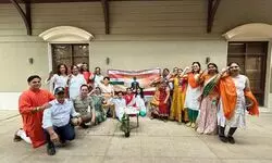 लोढ़ा अमारा, ठाणे: पूर्व सैनिकों और योग ग्रुप ने मनाया गणतंत्र दिवस लोढ़ा अमारा, ठाणे: पूर्व सैनिकों और योग ग्रुप ने मनाया गणतंत्र दिवस