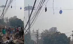 वाराणसी : रोपवे का ट्रायल रन शुरू, साजन के पास ट्राली देखने के लिए लगी भीड़ वाराणसी : रोपवे का ट्रायल रन शुरू, साजन के पास ट्राली देखने के लिए लगी भीड़