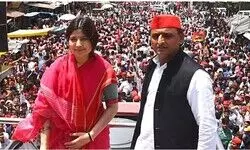 मतदान के चार दिन पहले सपा ने निर्वाचन आयोग से की शिकायत, BJP पर लगाए गंभीर आरोप मतदान के चार दिन पहले सपा ने निर्वाचन आयोग से की शिकायत, BJP पर लगाए गंभीर आरोप