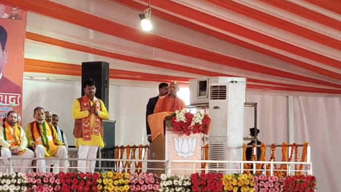 मिल्कीपुर उपचुनाव: सीएम योगी का अखिलेश पर निशाना, दो महीने के ट्वीट देखिए, उन्हें महाकुंभ से पीड़ा हो रही