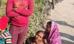 рдХрд▓рд╡рд╛рд░реА рдХреНрд╖реЗрддреНрд░ рдореЗрдВ рдЕрдзреЗреЬ рд╡реНрдпрдХреНрддрд┐ рдХрд╛ рдорд┐рд▓рд╛ рд╢рд╡, рдкреБрд▓рд┐рд╕ рдиреЗ рд╢рд╡ рдХреЛ рдХрдмреНрдЬреЗ рдореЗрдВ рд▓реЗрдХрд░ рдкреАрдПрдо рдХреЗ рд▓рд┐рдП рднреЗрдЬрд╛ рдХрд▓рд╡рд╛рд░реА рдХреНрд╖реЗрддреНрд░ рдореЗрдВ рдЕрдзреЗреЬ рд╡реНрдпрдХреНрддрд┐ рдХрд╛ рдорд┐рд▓рд╛ рд╢рд╡, рдкреБрд▓рд┐рд╕ рдиреЗ рд╢рд╡ рдХреЛ рдХрдмреНрдЬреЗ рдореЗрдВ рд▓реЗрдХрд░ рдкреАрдПрдо рдХреЗ рд▓рд┐рдП рднреЗрдЬрд╛