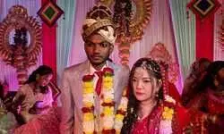 UP рдХреЗ рдЫреЛрд░реЗ рдкрд░ рдЖрдпрд╛ рдЕрдореЗрд░рд┐рдХреА рдлреИрд╢рди рдбрд┐рдЬрд╛рдЗрдирд░ рдХрд╛ рджрд┐рд▓, рд╕рд╛рдд рд╕рдордВрджрд░ рдкрд╛рд░ рдХрд░ рдкрд╣реБрдВрдЪреА рдХреБрд╢реАрдирдЧрд░, рд╣рд┐рдВрджреВ рд░реАрддрд┐ рд░рд┐рд╡рд╛рдЬ рд╕рдВрдЧ рд▓рд┐рдП рд╕рд╛рдд рдлреЗрд░реЗ UP рдХреЗ рдЫреЛрд░реЗ рдкрд░ рдЖрдпрд╛ рдЕрдореЗрд░рд┐рдХреА рдлреИрд╢рди рдбрд┐рдЬрд╛рдЗрдирд░ рдХрд╛ рджрд┐рд▓, рд╕рд╛рдд рд╕рдордВрджрд░ рдкрд╛рд░ рдХрд░ рдкрд╣реБрдВрдЪреА рдХреБрд╢реАрдирдЧрд░, рд╣рд┐рдВрджреВ рд░реАрддрд┐ рд░рд┐рд╡рд╛рдЬ рд╕рдВрдЧ рд▓рд┐рдП рд╕рд╛рдд рдлреЗрд░реЗ