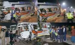 प्रयागराज महाकुंभ में जा रहे हैं श्रद्धालुओं की ट्रैवलर बस को ट्रेलर ने मारी जोरदार टक्कर:दो श्रद्धालुओं की मौत एक दर्जन घायल, मची अफरातफरी... प्रयागराज महाकुंभ में जा रहे हैं श्रद्धालुओं की ट्रैवलर बस को ट्रेलर ने मारी जोरदार टक्कर:दो श्रद्धालुओं की मौत एक दर्जन घायल, मची अफरातफरी...