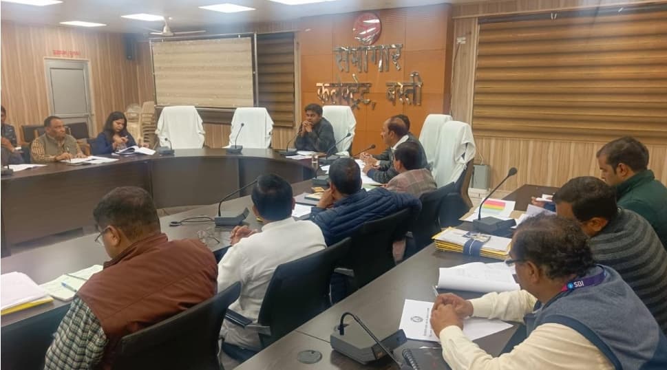 जिला उद्योग बन्धु व व्यापार बन्धु समिति की बैठक सम्पन्न जिला उद्योग बन्धु व व्यापार बन्धु समिति की बैठक सम्पन्न