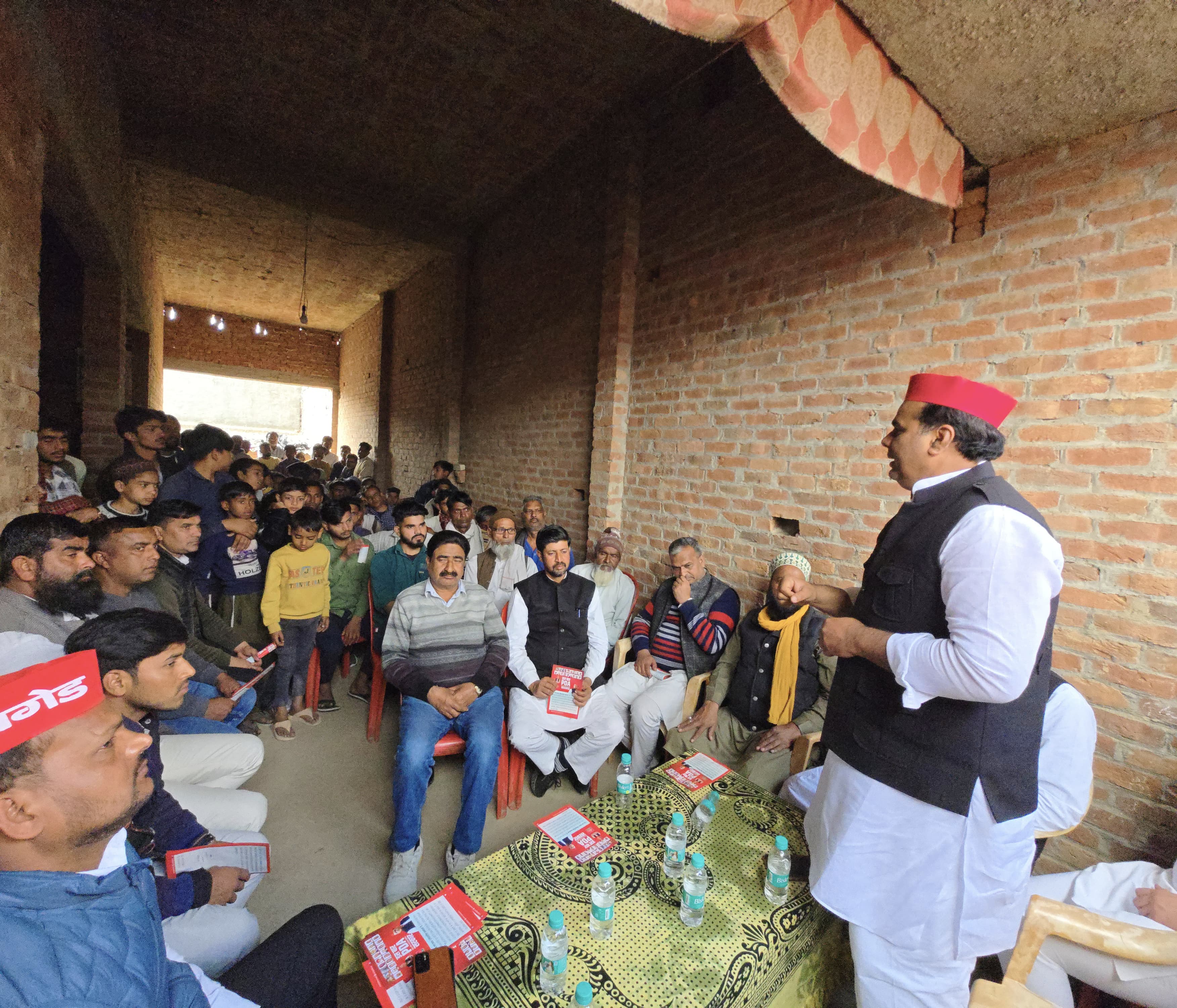 टांडा अमरपुर में हुआ पीडीए जनपंचायत का आयोजन टांडा अमरपुर में हुआ पीडीए जनपंचायत का आयोजन