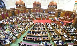 18 फरवरी से प्रारंभ होगा यूपी का बजट सत्र, अधिसूचना जारी, 8 लाख करोड़ का हो सकता है प्रदेश का बजट 18 फरवरी से प्रारंभ होगा यूपी का बजट सत्र, अधिसूचना जारी, 8 लाख करोड़ का हो सकता है प्रदेश का बजट