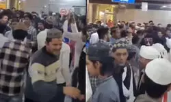 рджрд┐рд▓реНрд▓реА рдореЗрдЯреНрд░реЛ рдХреЗ рдЬрд╛рдорд╛ рдорд╕реНрдЬрд┐рдж рд╕реНрдЯреЗрд╢рди рдкрд░ рд╣реБрдбрд╝рджрдВрдЧ рдХрд╛ рд╡реАрдбрд┐рдпреЛ рд╡рд╛рдпрд░рд▓, рдЬрд╛рдирд┐рдП DMRC рдиреЗ рдХреНрдпрд╛ рдмрддрд╛рдпрд╛ рджрд┐рд▓реНрд▓реА рдореЗрдЯреНрд░реЛ рдХреЗ рдЬрд╛рдорд╛ рдорд╕реНрдЬрд┐рдж рд╕реНрдЯреЗрд╢рди рдкрд░ рд╣реБрдбрд╝рджрдВрдЧ рдХрд╛ рд╡реАрдбрд┐рдпреЛ рд╡рд╛рдпрд░рд▓, рдЬрд╛рдирд┐рдП DMRC рдиреЗ рдХреНрдпрд╛ рдмрддрд╛рдпрд╛