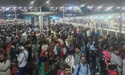 पता नहीं कहां से अचानक इतने लोग आ गए, एक-दूसरे के ऊपर चढ़कर..., चश्मदीदों ने बयां किया भयानक मंजर पता नहीं कहां से अचानक इतने लोग आ गए, एक-दूसरे के ऊपर चढ़कर..., चश्मदीदों ने बयां किया भयानक मंजर