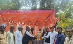 अपना दल एस ने महान समाज सुधारक संत गाडगे महाराज की 14वीं जयंती धूमधाम से मनाई अपना दल एस ने महान समाज सुधारक संत गाडगे महाराज की 14वीं जयंती धूमधाम से मनाई