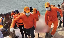 गंगा में डूबने से दो की मौत: नहाते समय पैर फिसलने से हुई घटना, नेपाल और राजस्थान से काशी घूमने आए थे पर्यटक