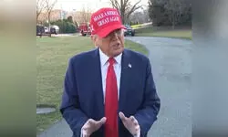 जेलेंस्की के साथ तीखी बहस के बाद बोले ट्रंप, कहा- वो सिर्फ शांति की बातें करते हैं, लेकिन ऐसा करते नहीं