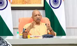 UP में एक्सप्रेस-वे और हाईवे के किनारे नहीं होंगी शराब की दुकानें, होली से पहले CM योगी का सख्त निर्देश