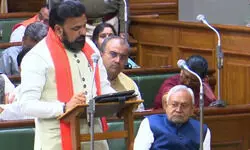 डिप्टी CM सम्राट चौधरी ने पेश किया ₹3 लाख 17 हजार करोड़ का बजट, यहां जानें प्रमुख घोषणाएं