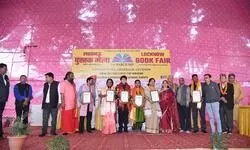 रवीन्द्रालय चारबाग में लखनऊ पुस्तक मेला : तीसरा दिन