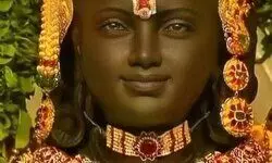 रामचरितमानस में श्रीराम के जीवन और उनके उपदेशों से हमें कई महत्वपूर्ण सीख मिलती हैं, जो विशेष रूप से युवाओं के लिए प्रेरणादायक हैं। यहाँ शीर्ष 5 उपदेश दिए गए हैं: