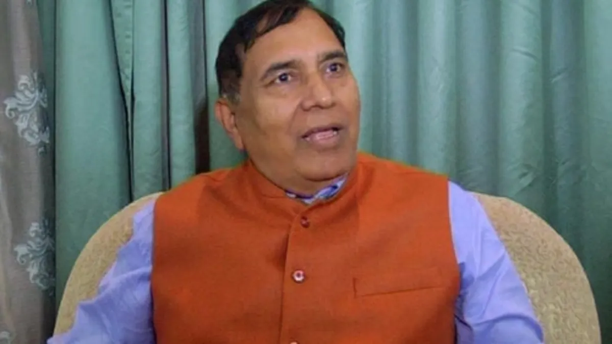 कई घंटों की छापेमारी और गिरफ्तार हो गए अखिलेश के करीबी पूर्व MLC वासुदेव यादव, जानिए क्या है आरोप? कई घंटों की छापेमारी और गिरफ्तार हो गए अखिलेश के करीबी पूर्व MLC वासुदेव यादव, जानिए क्या है आरोप?