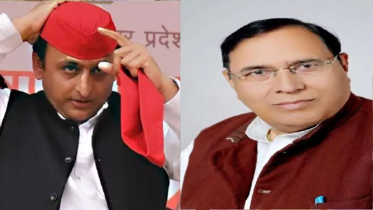 अखिलेश यादव के करीबी रहे हैं वासुदेव यादव, सरकार बनते ही माध्यमिक शिक्षा के बन गए थे निदेशक; अब होगी कार्रवाई! अखिलेश यादव के करीबी रहे हैं वासुदेव यादव, सरकार बनते ही माध्यमिक शिक्षा के बन गए थे निदेशक; अब होगी कार्रवाई!