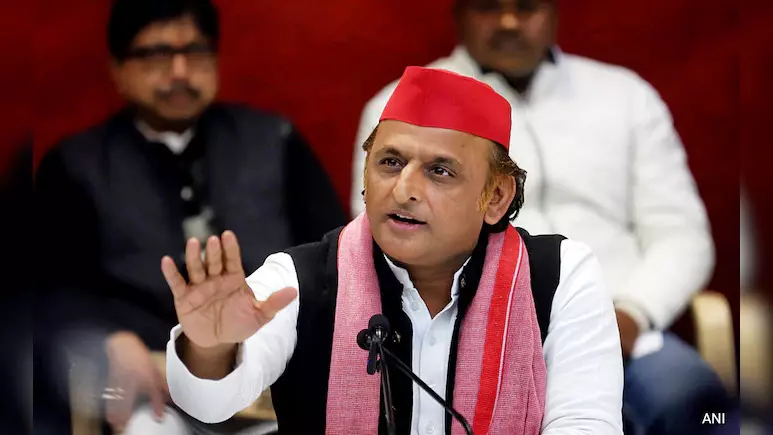 योगी ने की अबू आजमी का इलाज करवाने की बात तो नाराज अखिलेश का पोस्ट- जो खुद ही ... योगी ने की अबू आजमी का इलाज करवाने की बात तो नाराज अखिलेश का पोस्ट- जो खुद ही ...