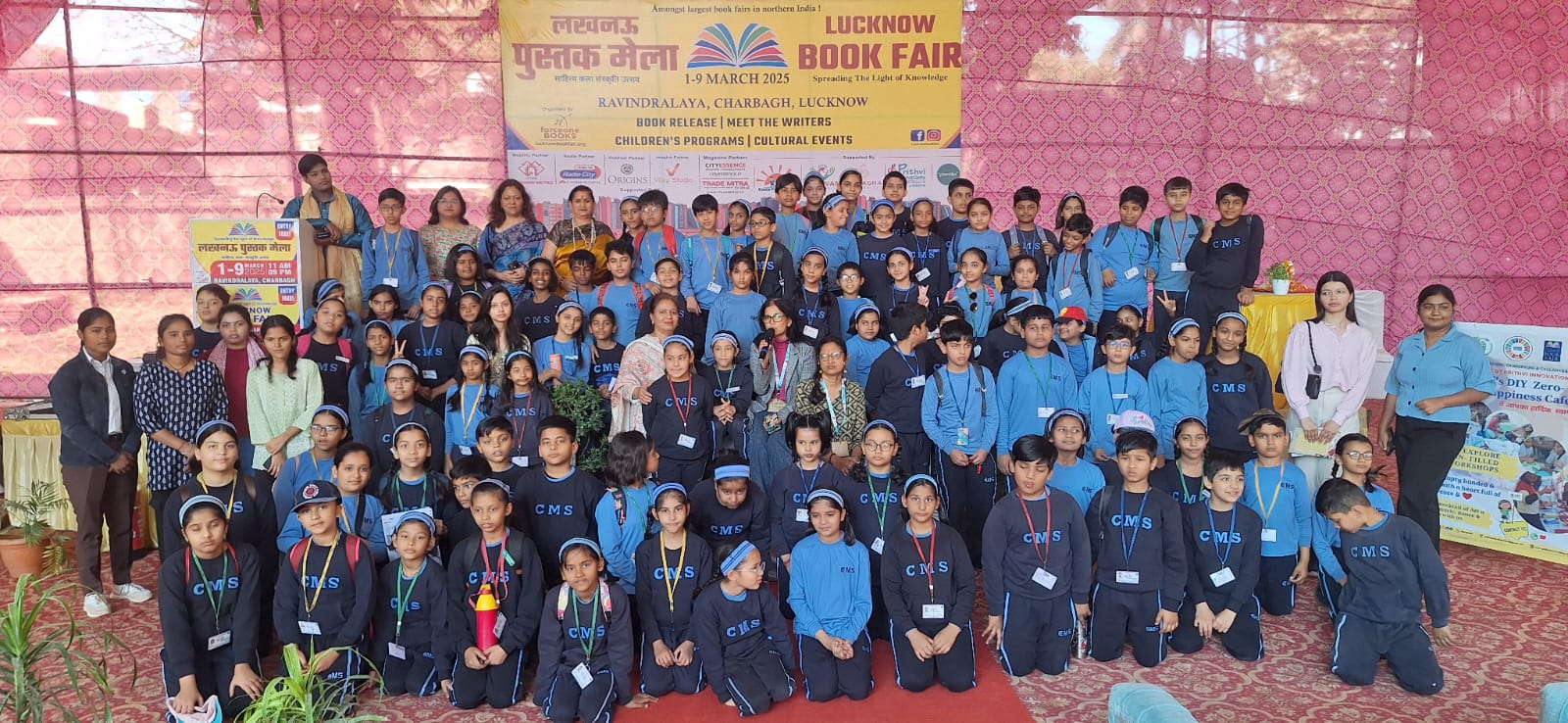 रवीन्द्रालय चारबाग में लखनऊ पुस्तक मेला : छठा दिन-किताबों में ’धर्म के नाम पर शोषण का धंधा’ और ’बुद्धिजीवियों का षड्यंत्र’ भी रवीन्द्रालय चारबाग में लखनऊ पुस्तक मेला : छठा दिन-किताबों में ’धर्म के नाम पर शोषण का धंधा’ और ’बुद्धिजीवियों का षड्यंत्र’ भी