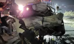 अलवर से आगरा आ रहे बरातियों की कार असंतुलित होकर गड्ढे में गिरी, पांच की मौत; चार घायल