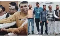 सीतापुर के पत्रकार की निर्मम हत्या के विरोध में जिला मान्यता प्राप्त पत्रकार एसोसिएशन ने डीएम को दिया ज्ञापन