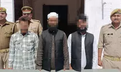 अलीगढ़ में पकड़े गए चार बांग्लादेशी: 17 साल से रह रहे थे अवैध, बच्चों के बनवा रखे थे फर्जी आधार कार्ड