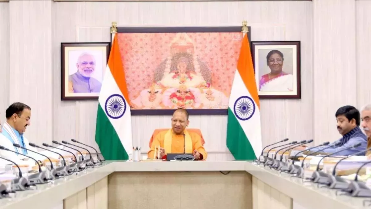 UP में गेहूं की MSP बढ़ी, 25 हजार तक के स्टांप चलन से बाहर, योगी कैबिनेट में इन 19 प्रस्तावों पर लगी मुहर UP में गेहूं की MSP बढ़ी, 25 हजार तक के स्टांप चलन से बाहर, योगी कैबिनेट में इन 19 प्रस्तावों पर लगी मुहर