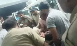 मध्य प्रदेश के मऊगंज में  लाठी-डंडों और पत्थरों से पुलिस कर्मियों पर ग्रामीणों ने किया हमला, ASI की मौत, कई गंभीर घायल