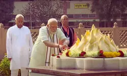 नागपुर: संघ मुख्यालय में पीएम मोदी, हेडगेवार को दी श्रद्धांजलि, मोहन भागवत से की मुलाकत