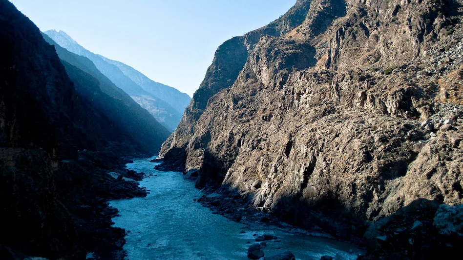 सिंधु जल समझौता सस्पेंड- अगर भारत चाहे तो पाकिस्तान को जाने वाली सप्लाई को पूरी तरह से बंद करने में कितना समय लगेगा? सिंधु जल समझौता सस्पेंड- अगर भारत चाहे तो पाकिस्तान को जाने वाली सप्लाई को पूरी तरह से बंद करने में कितना समय लगेगा?