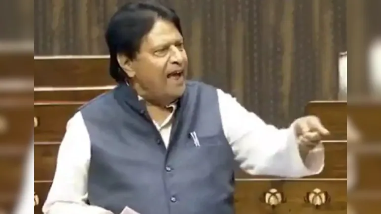 सपा सांसद रामजीलाल सुमन के काफिले की गाड़ियां टकराई, करणी सेना के कार्यकर्ताओं को देख मची हड़बड़ी सपा सांसद रामजीलाल सुमन के काफिले की गाड़ियां टकराई, करणी सेना के कार्यकर्ताओं को देख मची हड़बड़ी