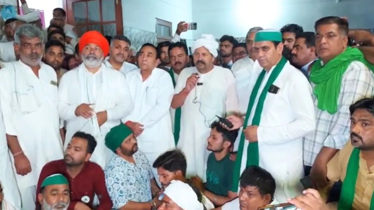 जन आक्रोश रैली में राकेश टिकैत का बायकॉट, आज होगी महामंचायत जन आक्रोश रैली में राकेश टिकैत का बायकॉट, आज होगी महामंचायत