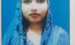 ड्यूटी पर तैनात रेलकर्मी की दर्दनाक मौत: मालगाड़ी की चपेट में आकर गई पूजा राजभर की जान ड्यूटी पर तैनात रेलकर्मी की दर्दनाक मौत: मालगाड़ी की चपेट में आकर गई पूजा राजभर की जान